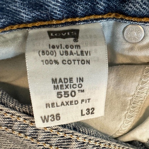 Vintage Levi’s 550 Jeans Men’s 36x32 Blue Relaxed Fit Baggy Denim 90s Distressed - Picture 4 of 14